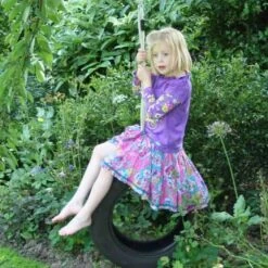 Pendulum Tyre Swing - Eco-Friendly & Durable -Le Toy Van Cheap Store big game hunters tyre swing seats pendulum tyre swing 29673344598093 459165